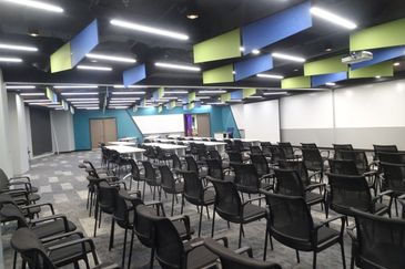 Menara HLX (formerly Menara HLA)