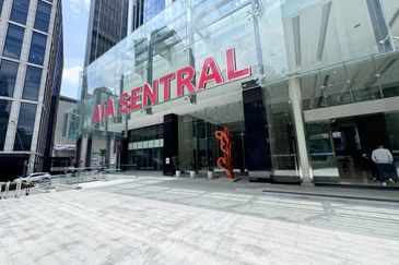 Menara AIA Sentral (formerly Menara Standard Chartered)