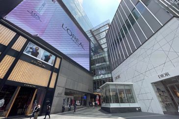 Menara AIA Sentral (formerly Menara Standard Chartered)