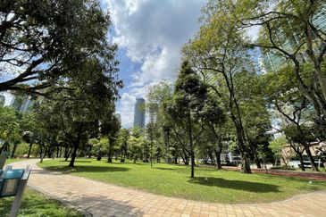 Menara HLX (formerly Menara HLA)