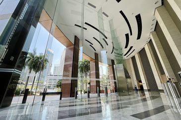 Menara HLX (formerly Menara HLA)