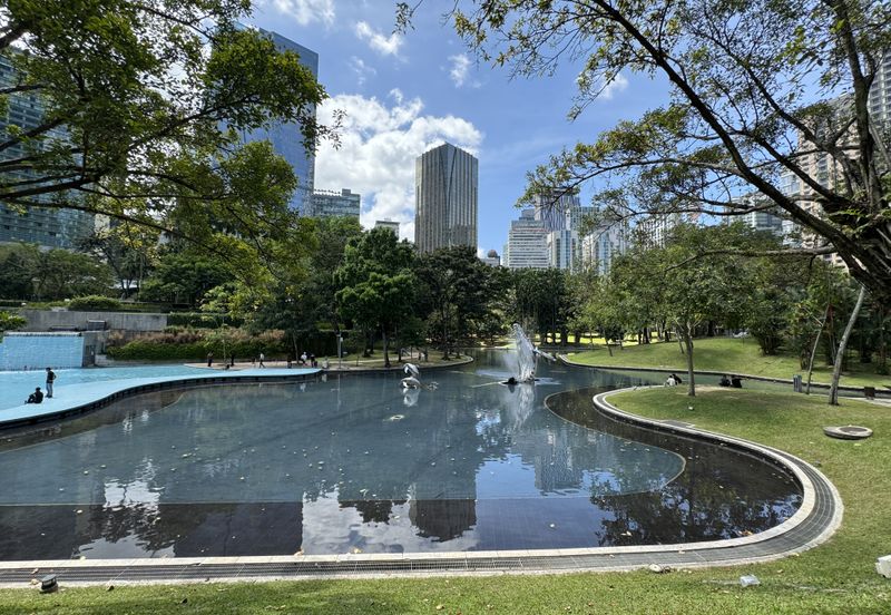 Menara HLX (formerly Menara HLA)