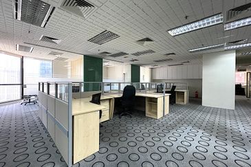 Menara HLX (formerly Menara HLA)