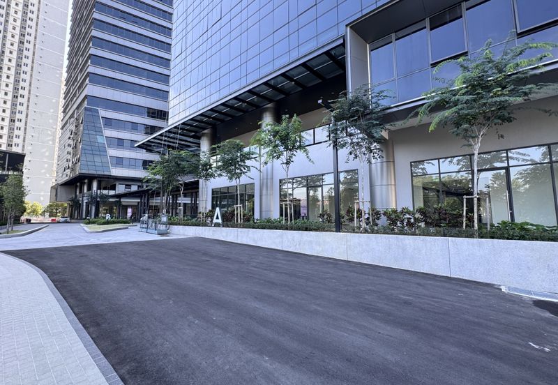 Atwater Corporate Office Tower