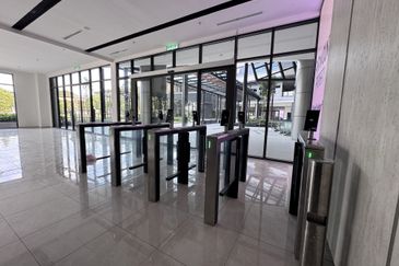 Atwater Corporate Office Tower