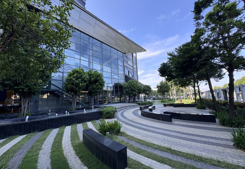 Atwater Corporate Office Tower