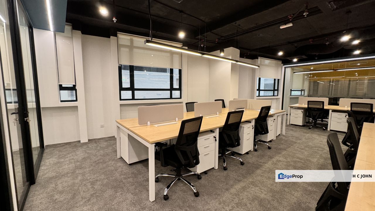 UOA Damansara - Cost Saving Esthetic Furnished Offices within easy access to Train station, Kuala Lumpur, Damansara