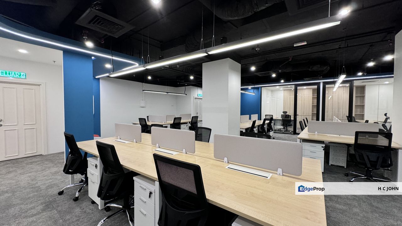 UOA Damansara - Cost Saving Esthetic Furnished Offices within easy access to Train station, Kuala Lumpur, Damansara