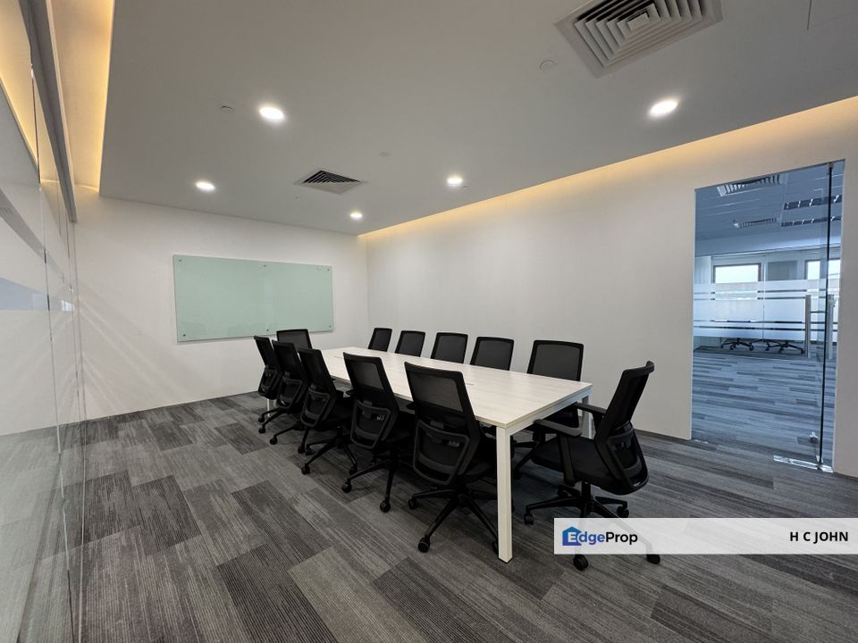 Menara Tan & Tan KLCC Furnished Offices for 25 pax opposite KLCC park and closeby major Train network, Kuala Lumpur, KLCC