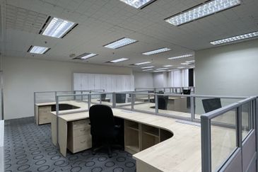 Menara HLX (formerly Menara HLA)