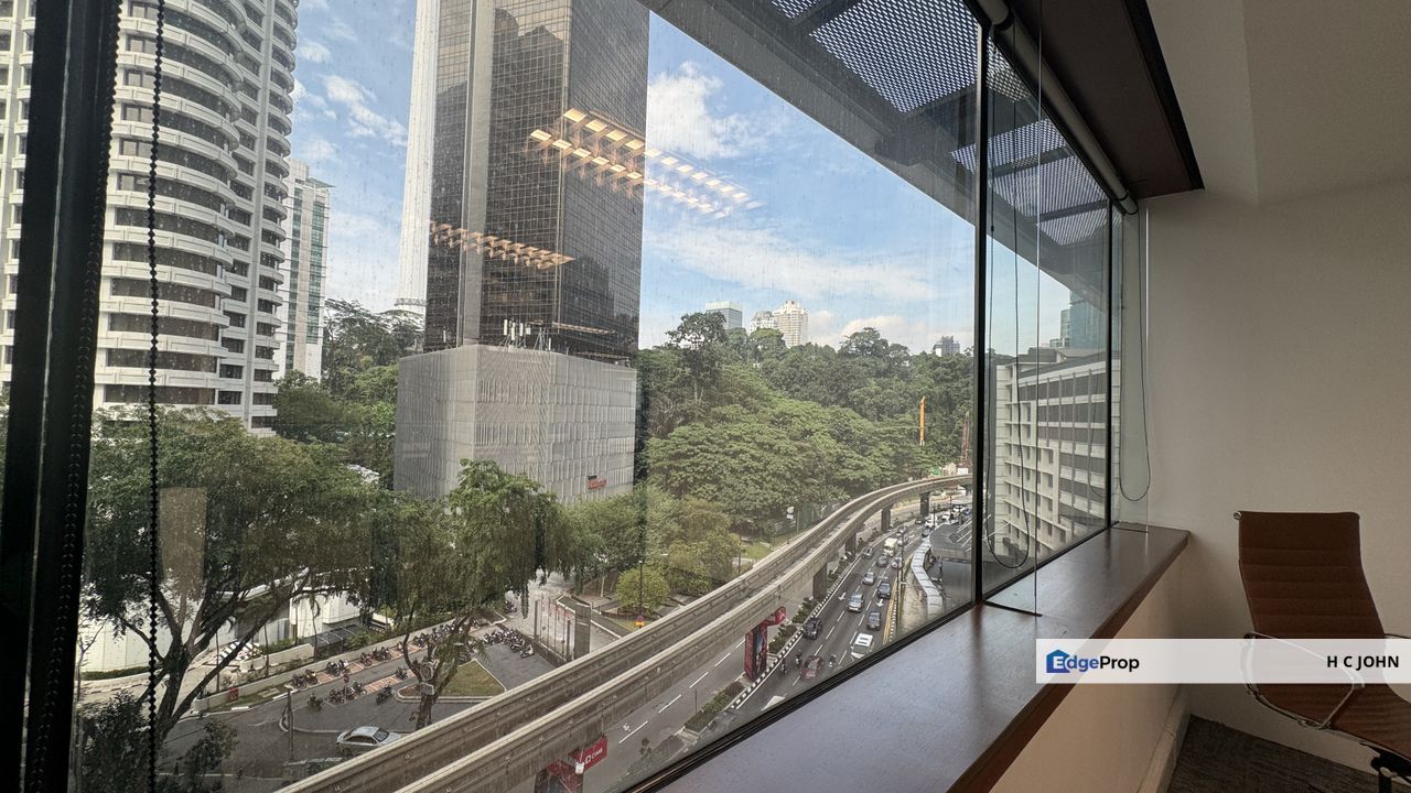 KL33 KLCC Designed Flexible Office Workspace, Train Accessible, Kuala Lumpur, KLCC