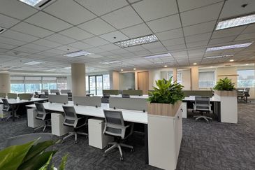 Menara HLX (formerly Menara HLA)