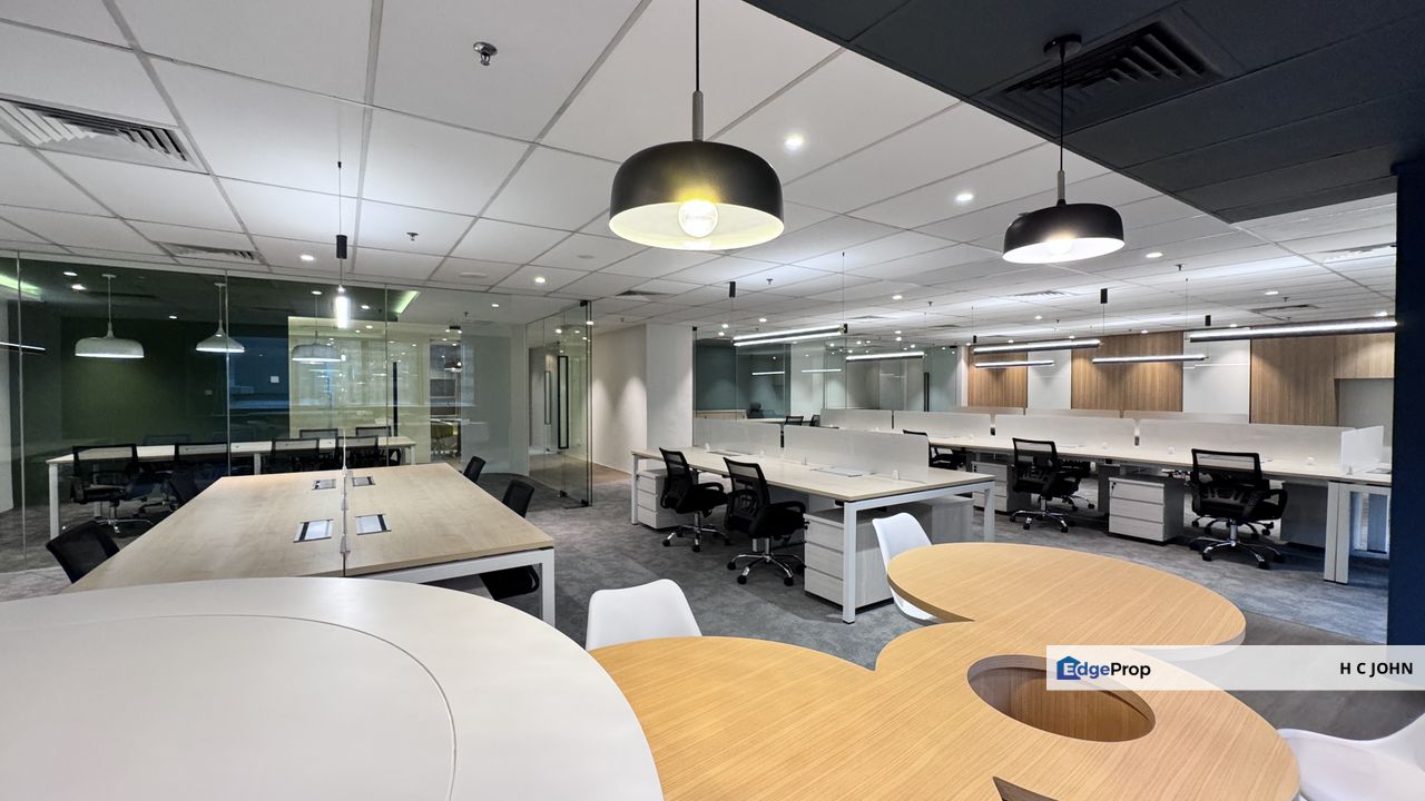 UOA Centre KLCC Pavilion Cost-Saving Furnished Offices across KLCC convention centre/park, steps away to trains, Kuala Lumpur, KLCC