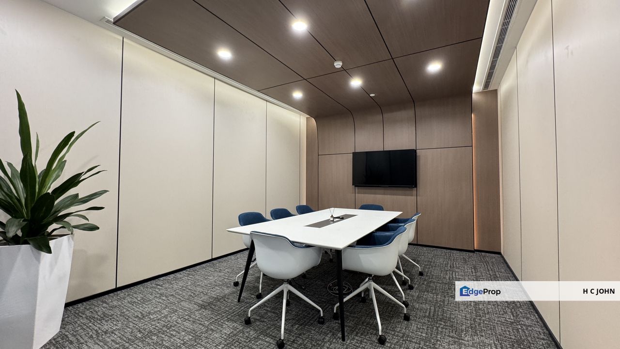 Exchange 106 Private Signature Furnished Office Suites (8-10 pax) in prime Financial hub with MRT link, Kuala Lumpur, KL City