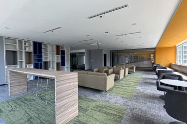 CIMB Hub (Formerly known as Kenanga International)