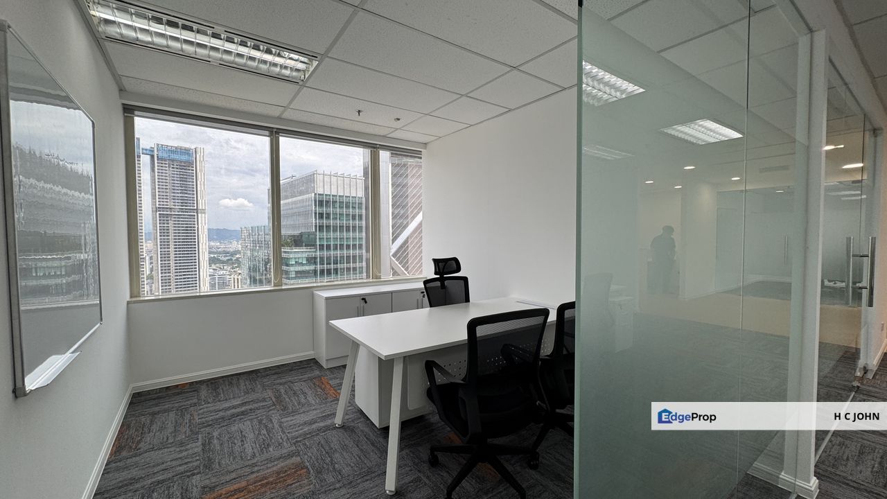 Menara Citibank KLCC – Executive Furnished Grade A Office, steps away to LRT and MRT stations, Kuala Lumpur, KLCC