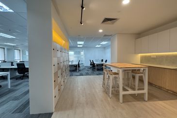 Menara HLX (formerly Menara HLA)