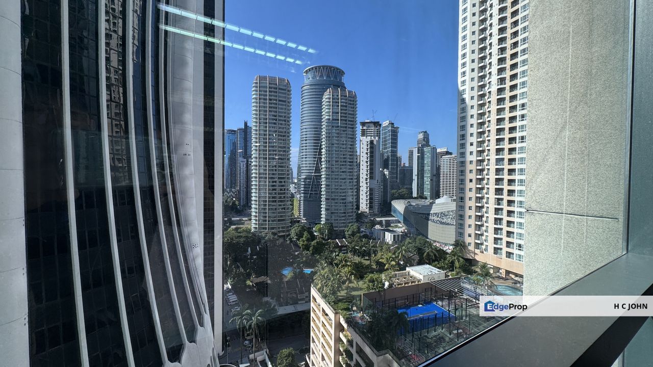 G Tower KLCC Prefit Furnished Offices (15pax and above) with easy access to major Trains, Kuala Lumpur, KLCC