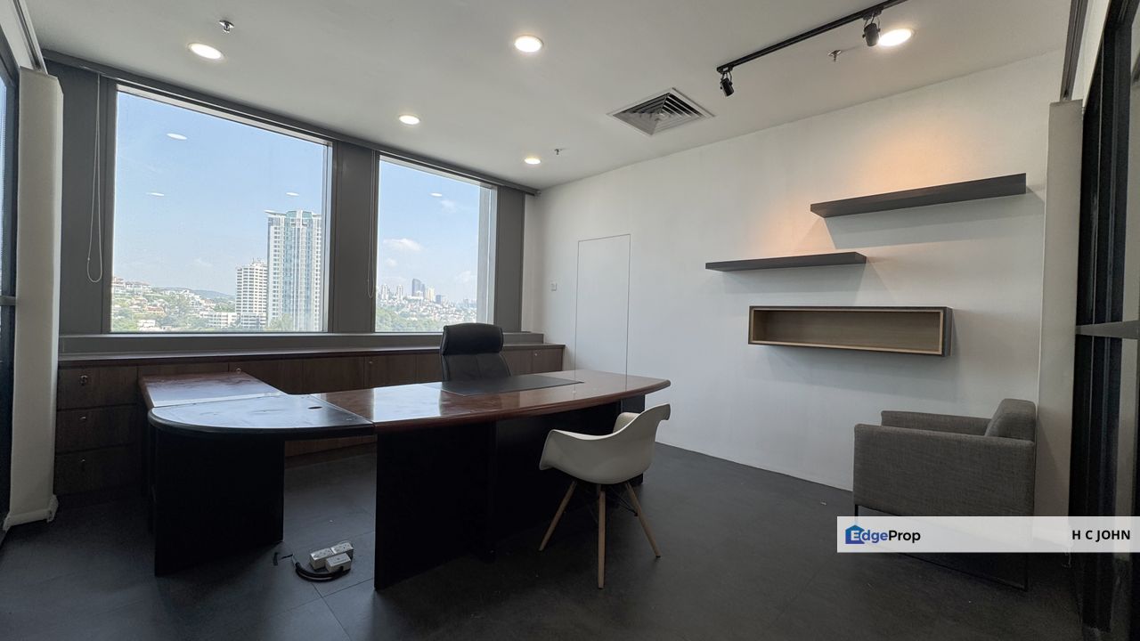 KL Eco City - The Gardens-Mid Valley City Exclusive Furnished Office, steps away to Train lines, Kuala Lumpur, Bangsar