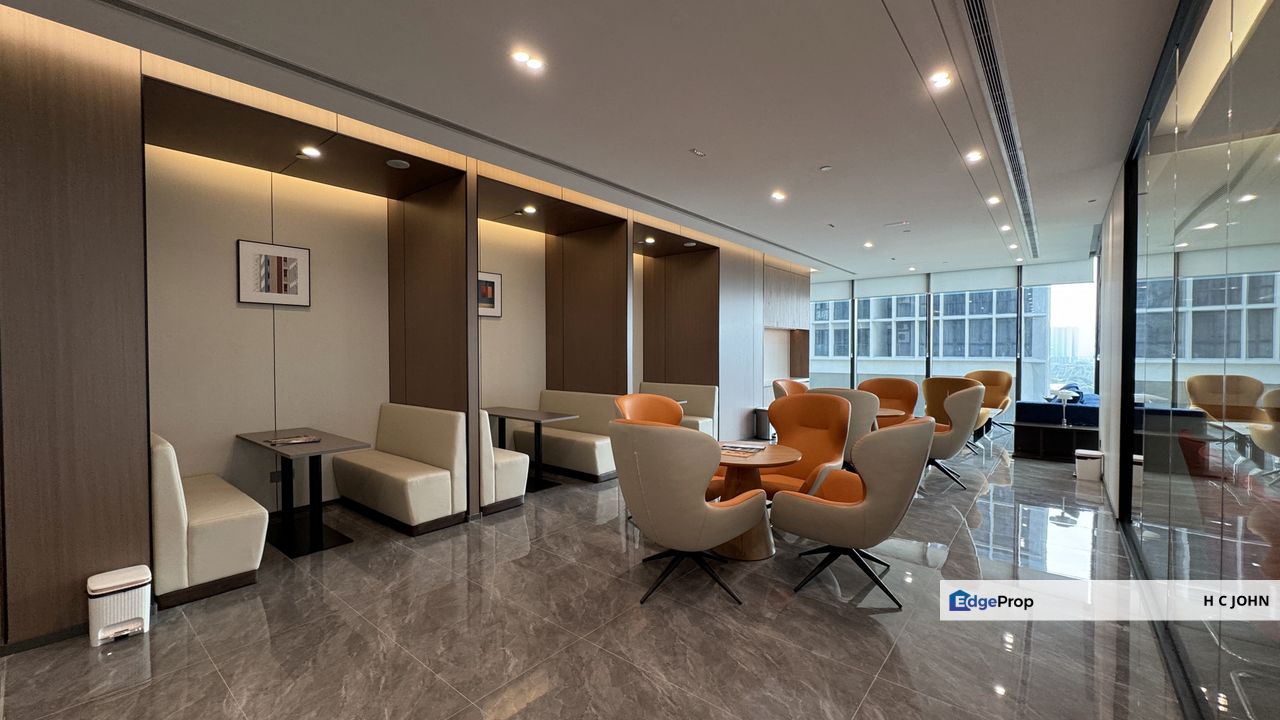 Plaza Conlay KLCC Pavilion MSC New Executive Furnished Office Suites steps away to Trains, Kuala Lumpur, KLCC