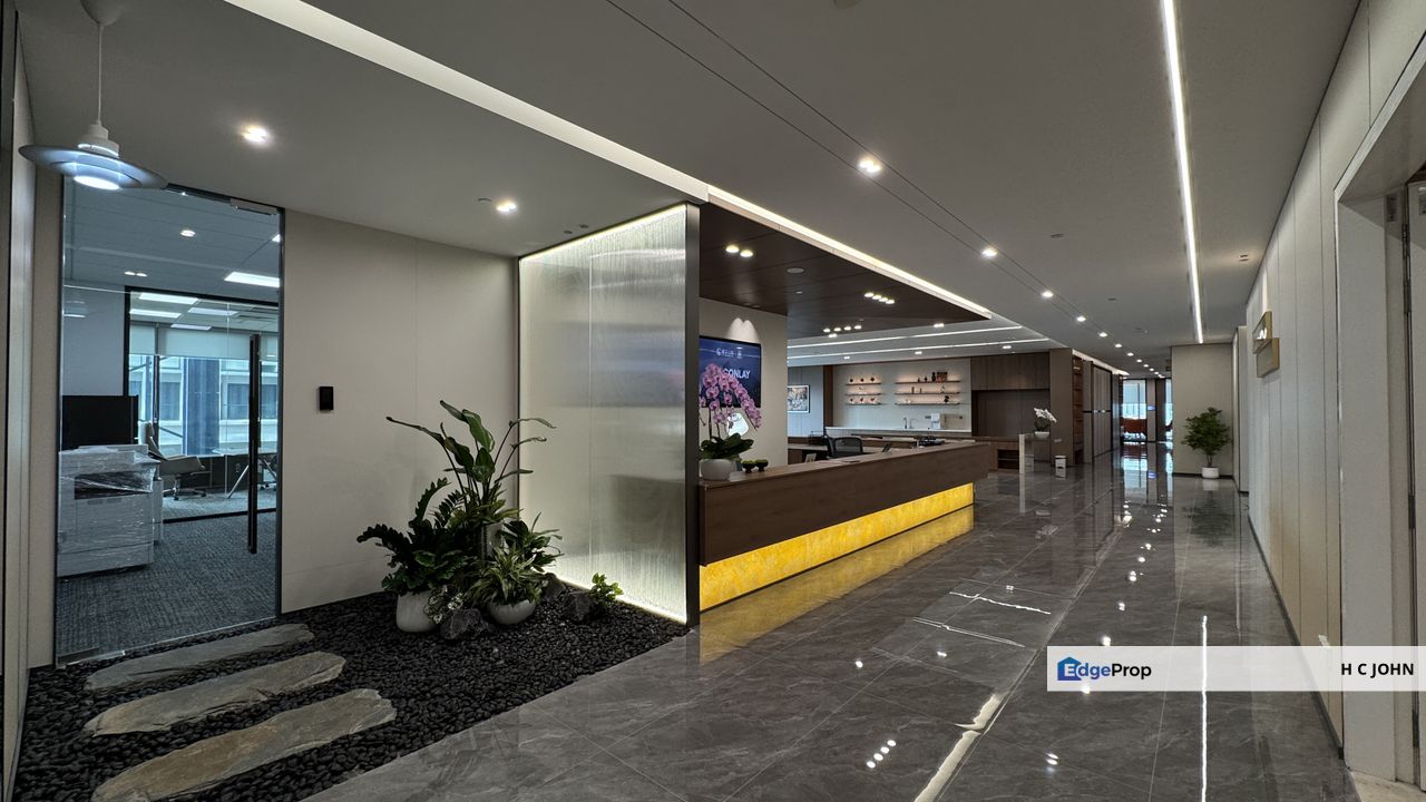 Plaza Conlay KLCC Pavilion MSC New Executive Furnished Office Suites steps away to Trains, Kuala Lumpur, KLCC