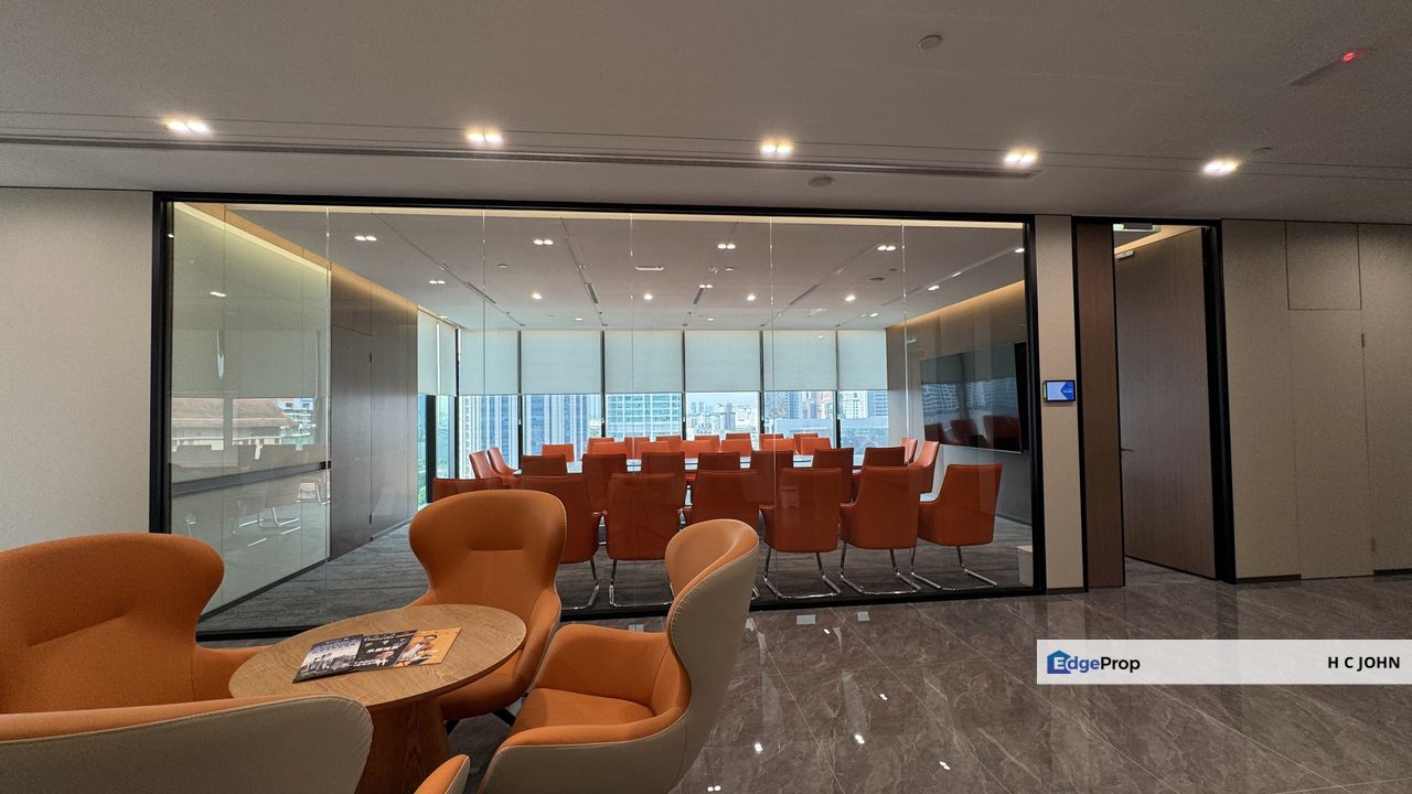 Plaza Conlay KLCC New Grade A Furnished Offices (20 pax and above), steps away to Trains, Kuala Lumpur, KLCC