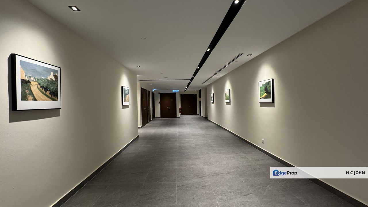 Menara Tan & Tan KLCC Furnished Offices opposite KLCC park and closeby major Train networks, Kuala Lumpur, KLCC