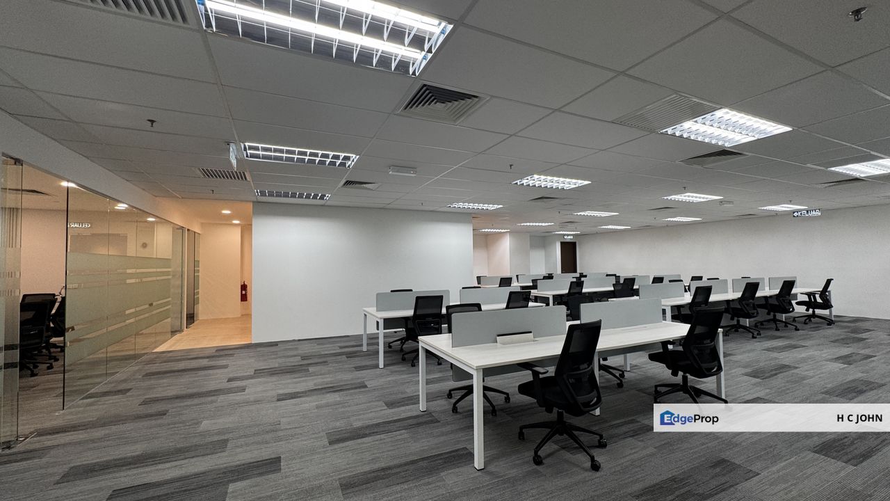 Menara Tan & Tan KLCC Furnished Offices opposite KLCC park and closeby major Train networks, Kuala Lumpur, KLCC