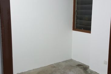 Apartment Haji Abdullah Hukum