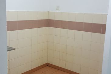 Apartment Haji Abdullah Hukum