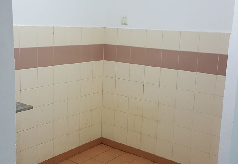 Apartment Haji Abdullah Hukum