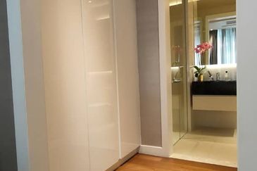 Pavilion Ceylon Hill