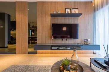 Platinum Mira Maluri