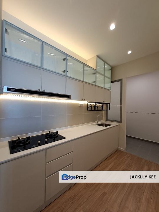 PERLING TAMPOI HEIGHT APARTMENT - 3 BEDROOMS FOR SALES, Johor, Johor Bahru