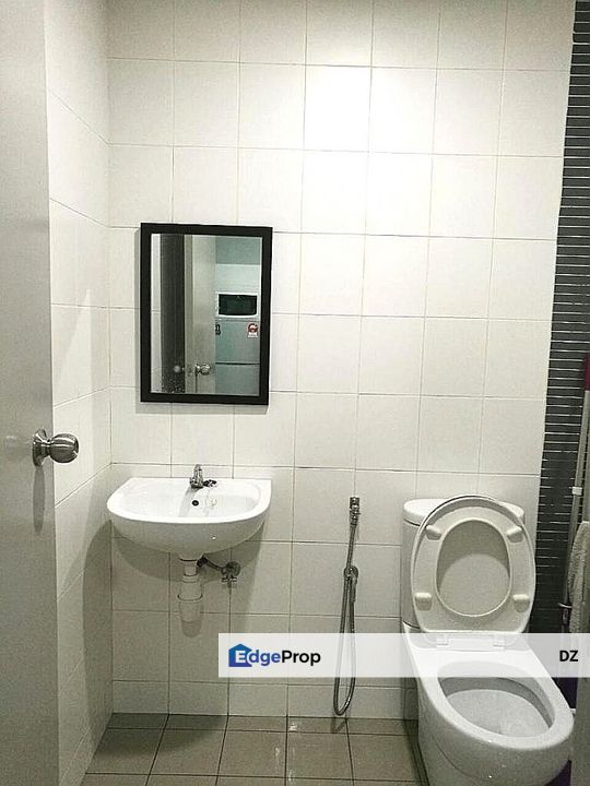 Domain 5 Condominium Cyberjaya for Sale RM240,000 By DZ EdgeProp.my