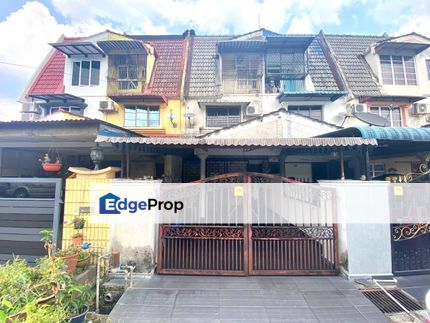 3-Storey Intermediate Terrace, Taman Putra, Ampang, Selangor, Ampang