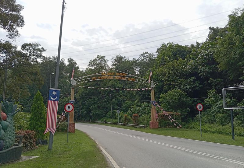[5 MINIT BUKIT UNGGUL GOLF RESORT] Tanah Lot Banglo Kg Sungai Buah Dengkil