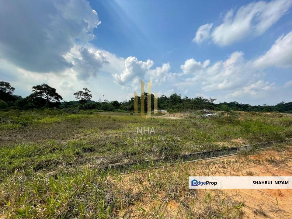 Lot banglo 4503 sqft freehold rizab melayu Di Jalan Jenderam Salak tinggi, Selangor, Sepang