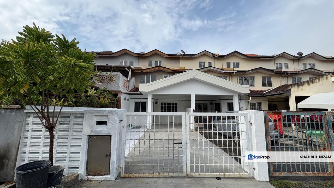 [PARTIAL FURNISHED] 2.5 STOREY TERRACE HOUSE @ SEKSYEN 4 TAMBAHAN, Selangor, Bangi