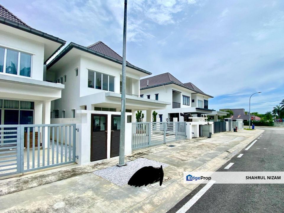 Facing Open 2-Storey Semi-D For Rent at Laman Sutera Seksyen U10 Shah ALam, Selangor, Shah Alam