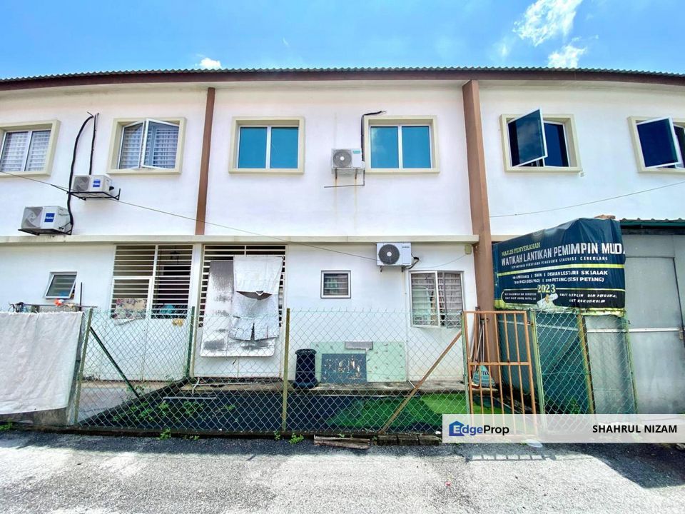 [RENO & FACING OPEN] Taman Salak Budi, Sepang, Double Storey Terrace , Selangor, Sepang