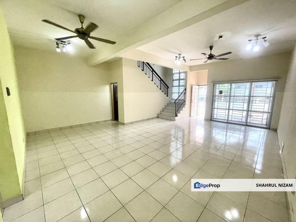 [PARTLY FURNISHED] Seksyen 3 Bandar Baru Bangi, Teres 2 Tingkat, Selangor, Bangi