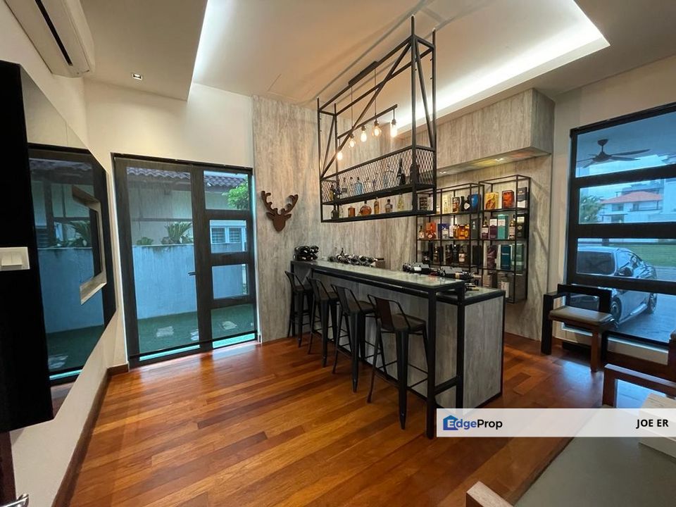 3 Storey Renovated Bungalow with Lift and Swimming Pool, Selangor, Subang Heights