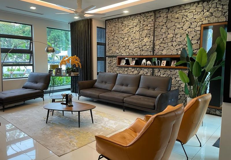 3 Storey Renovated Bungalow with Lift and Swimming Pool