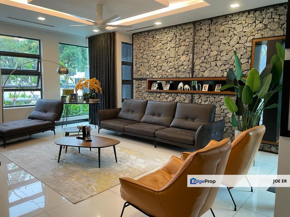 3 Storey Renovated Bungalow with Lift and Swimming Pool, Selangor, Subang Heights