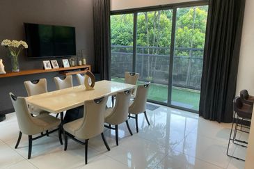 3 Storey Renovated Bungalow with Lift and Swimming Pool