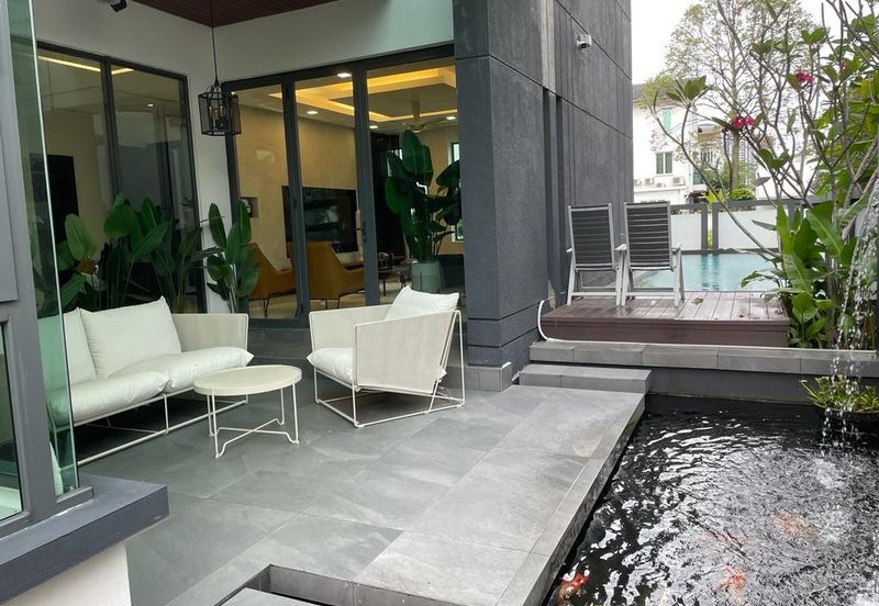 3 Storey Renovated Bungalow with Lift and Swimming Pool