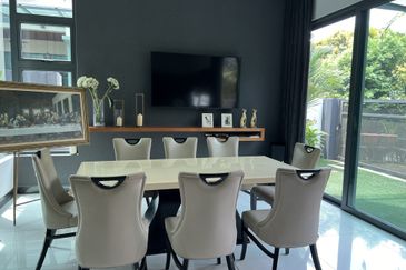 3 Storey Renovated Bungalow with Lift and Swimming Pool