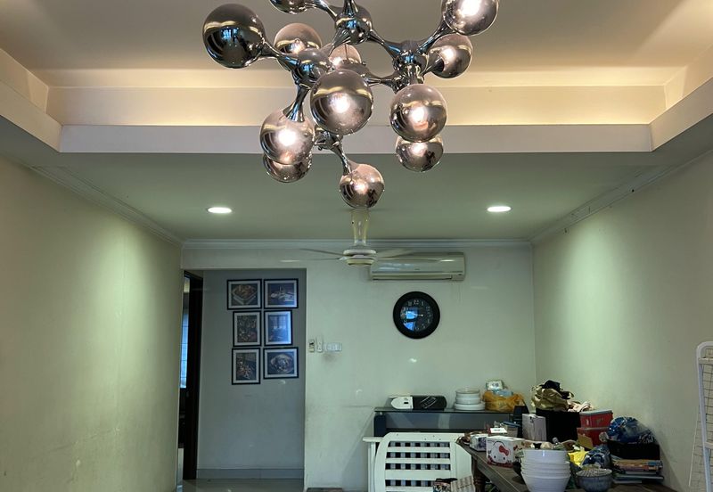 2.5 Storey Renovated Super Link for Sale