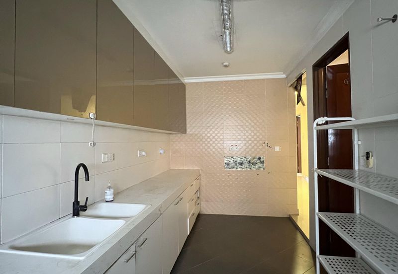 2.5 Storey Renovated Super Link for Sale